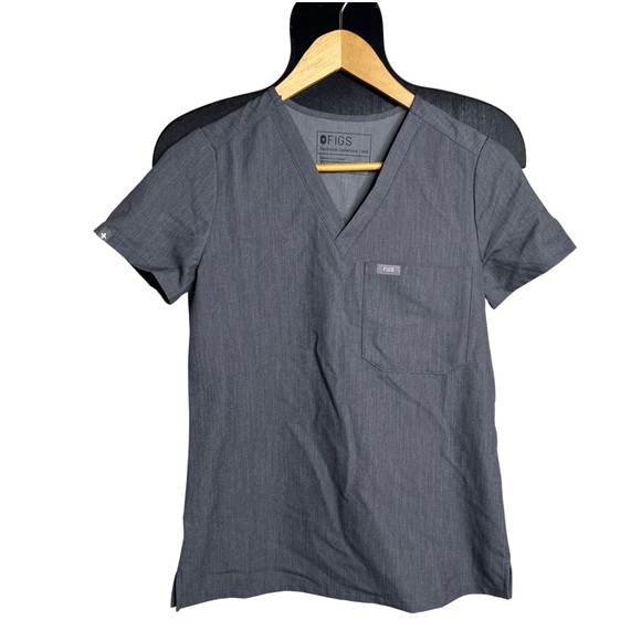 FIGS Catarina One Pocket Scrub Top Graphite - Picture 3 of 8